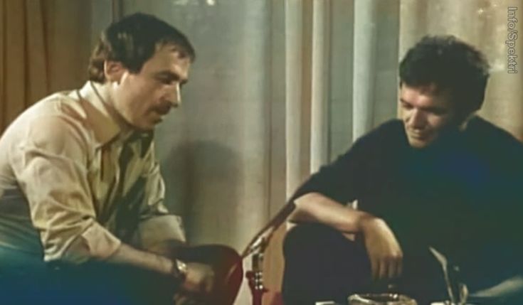 Një intervistë shumë e veçantë mes dy aktorëve ikonik, Bekim Fehmiu dhe Faruk Begolli (Video)