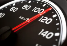 Sa mund të gënjejë matësi i shpejtësisë së veturës suaj?