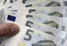 Bankat e rrisin në 5 euro tarifën për pagesa brenda bankës