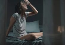 Nuk flini dot nga vapa? Një pozicion gjumi mund ta bëjë natën shumë më të lehtë