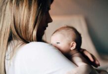 Zbulohet hormoni që forcon lidhjen emocionale mes nënës dhe foshnjës