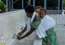 Paralajmërim nga OBSH-ja/ Ebola mund të përhapet më shpejt nga sa mendohej fillimisht